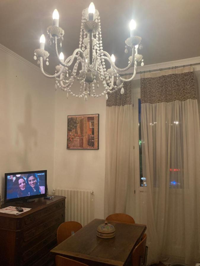 Casa Vacanza Sole Lago… Інтра Екстер'єр фото