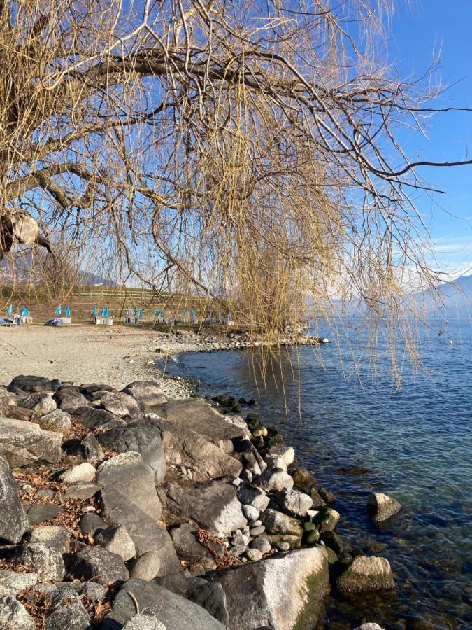 Casa Vacanza Sole Lago… Інтра Екстер'єр фото